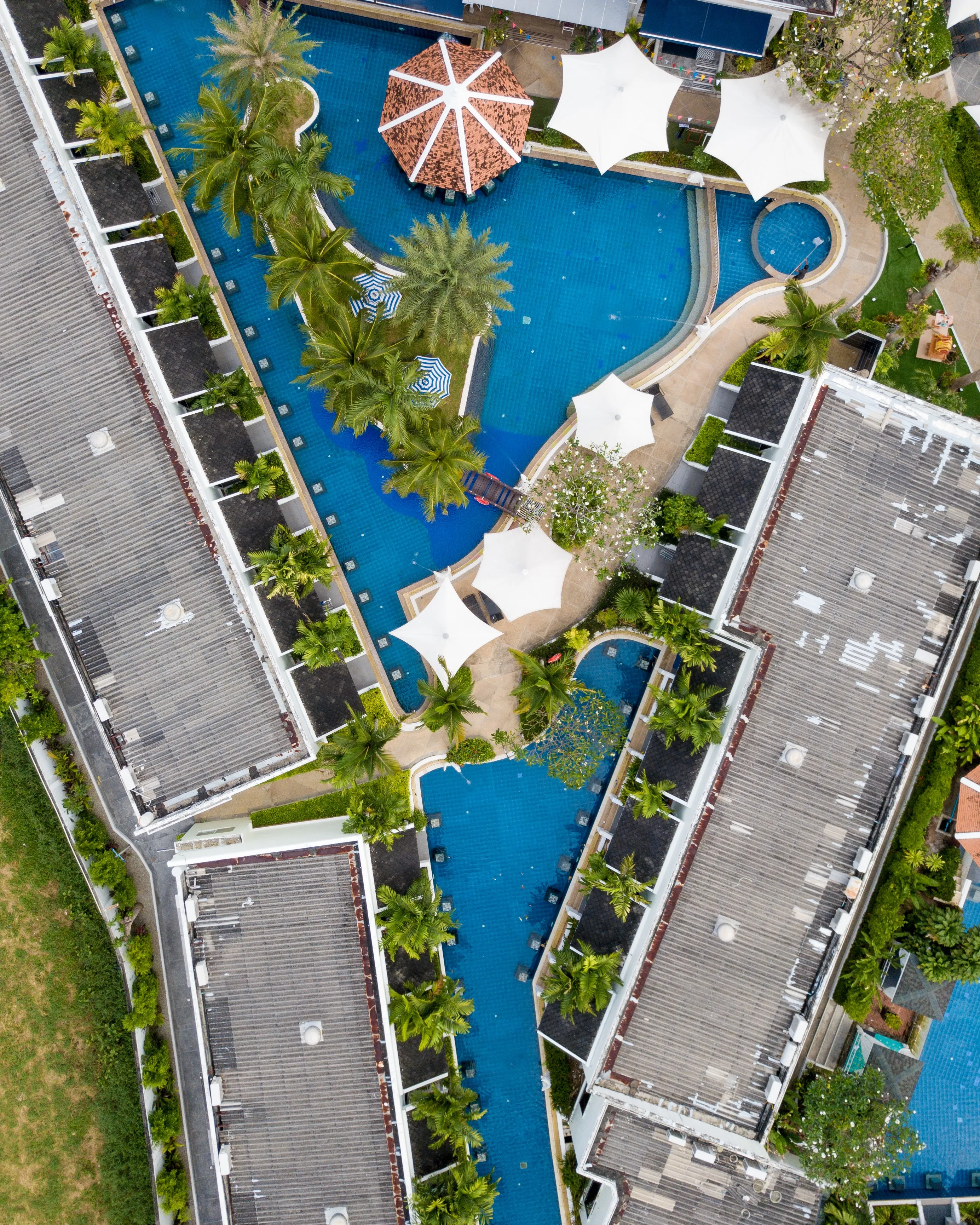 A drone shot of a hotel